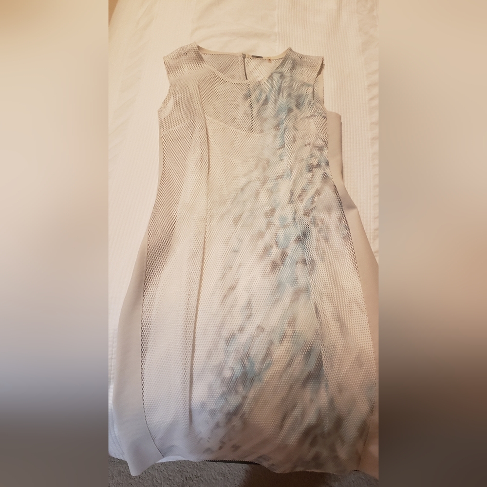 Elie Tahari strech dress size 4